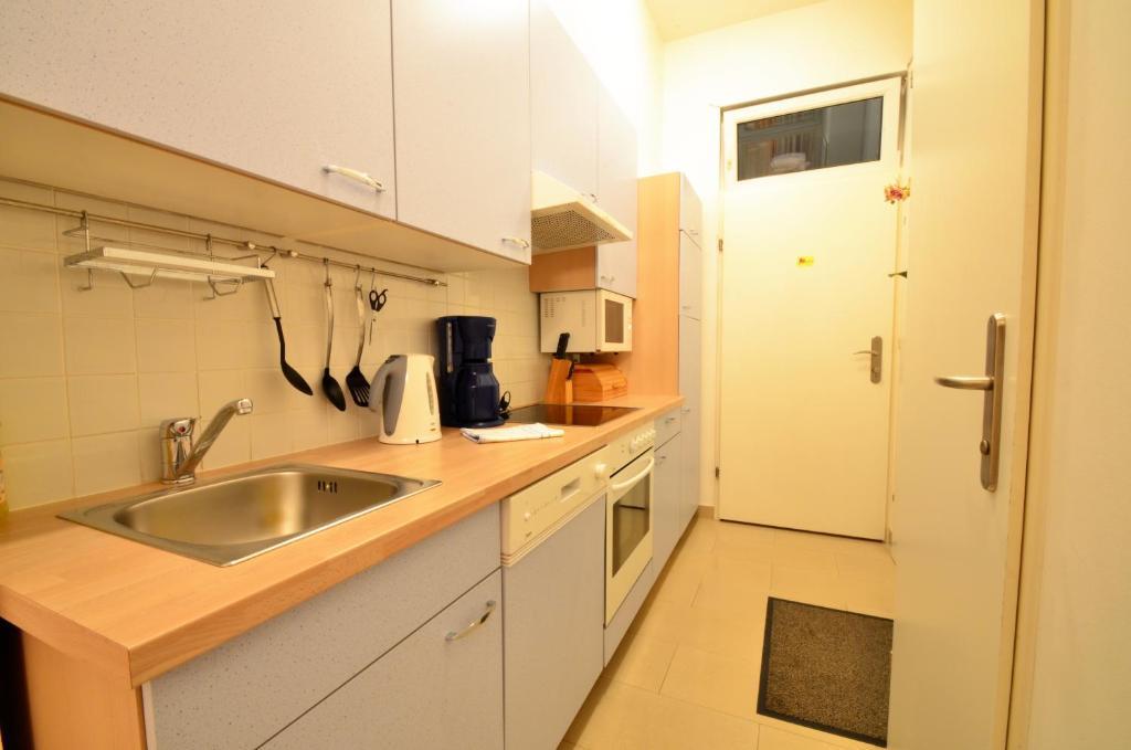 Ajo - Messe Flat - Self-check-in 3* Wien
